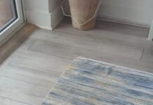 為什麼貓總愛攤在地毯上、而不是你買的那個貓窩?答案有點傷人 為什麼貓總愛攤在地毯上、而不是你買的那個貓窩?答案有點傷人